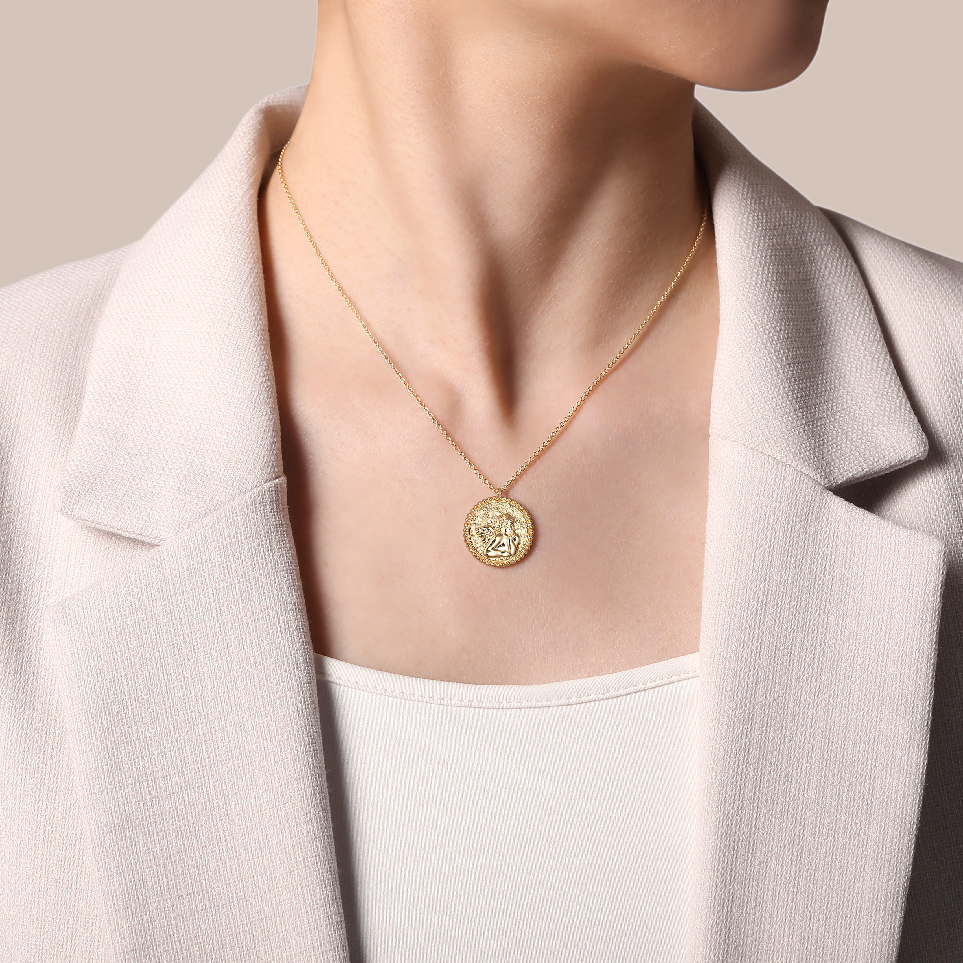 Angel Pendant Necklace in 14K Yellow Gold, photograph 3