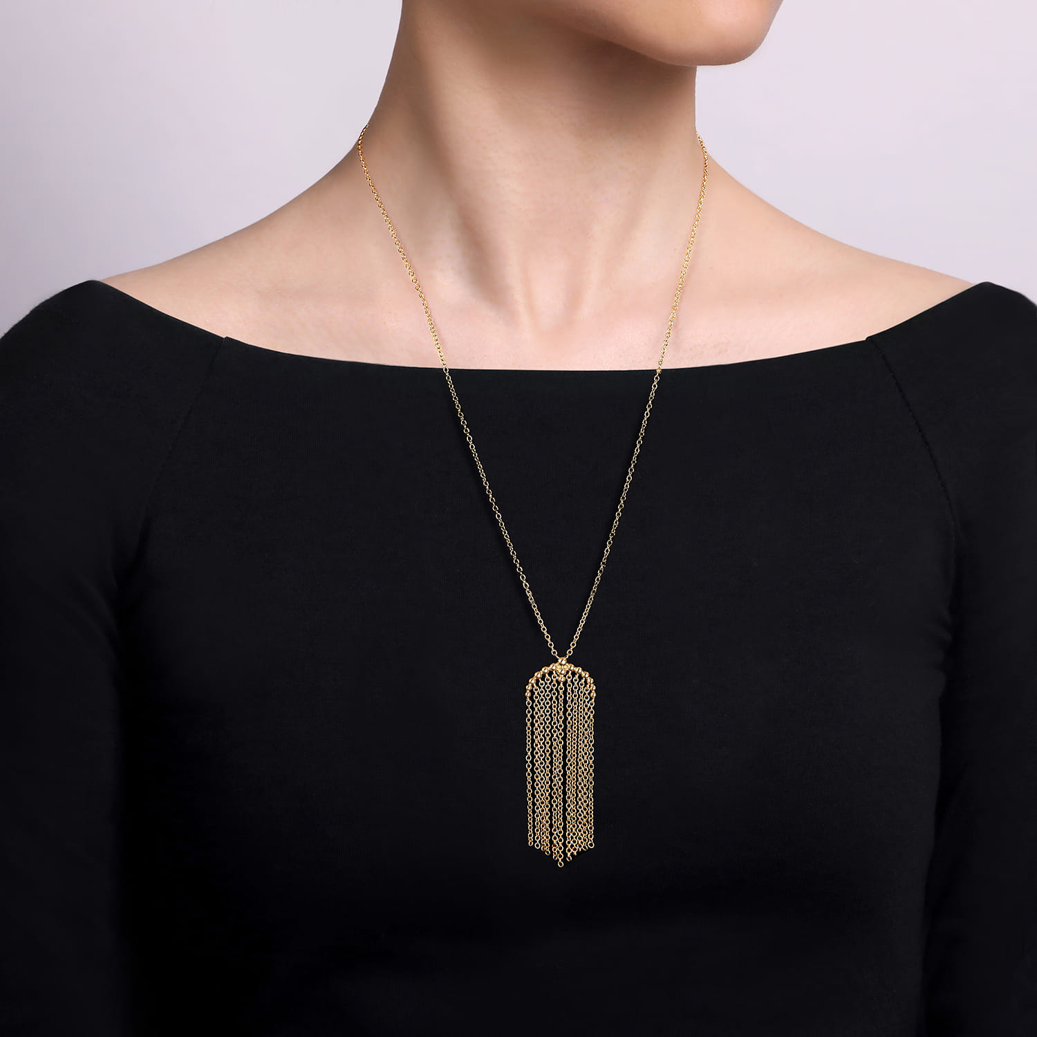 24 inch Bujukan Tassel Pendant Necklace in 14K Yellow Gold, photograph 3