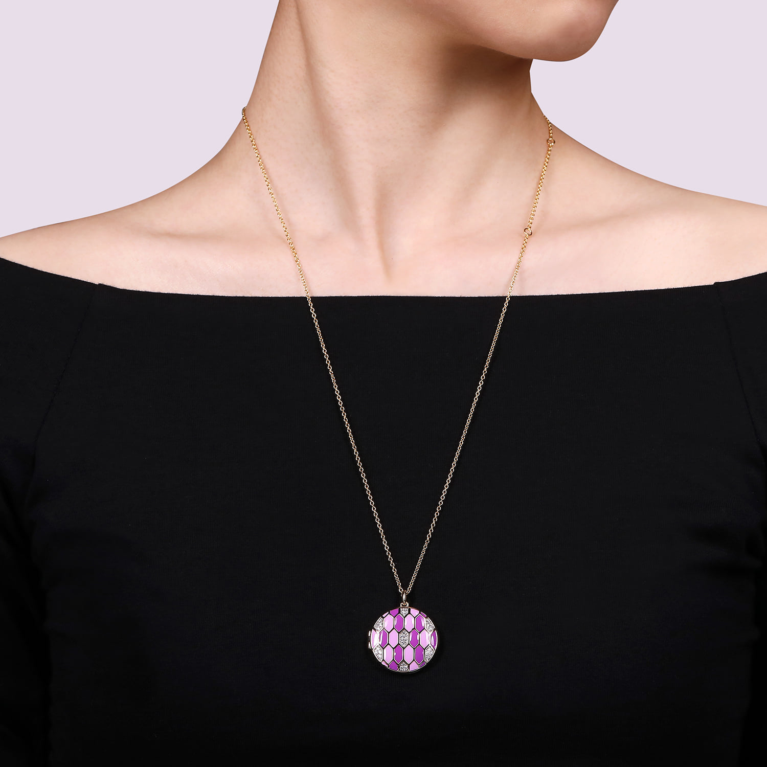 24 Inch Diamond And Multicolor Enamel Locket Pendant Necklace in 14K Yellow Gold, photograph 5