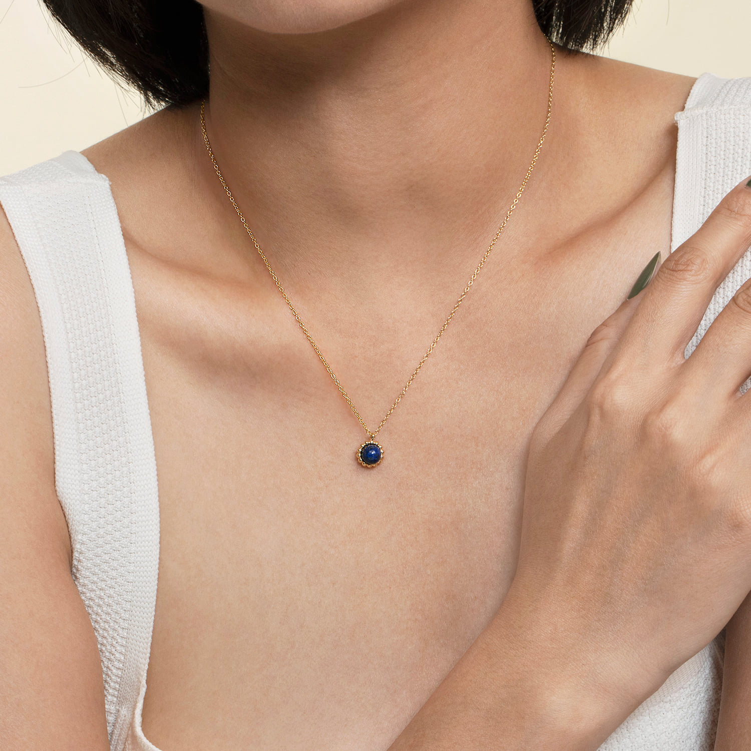 Bujukan Lapis Pendant Necklace in 14K Yellow Gold, photograph 3