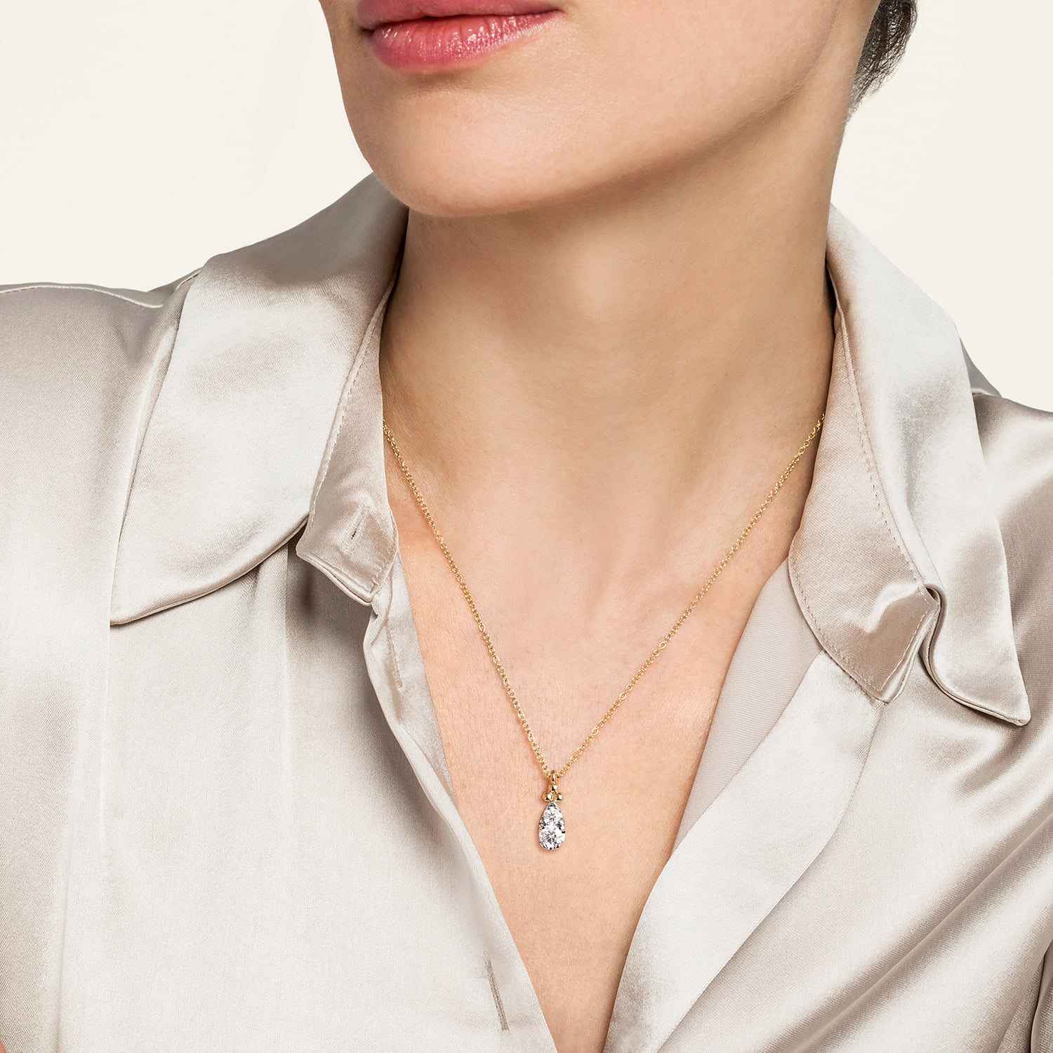 Diamond Bujukan Teardrop Pendant Necklace in 14K Yellow Gold, photograph 3