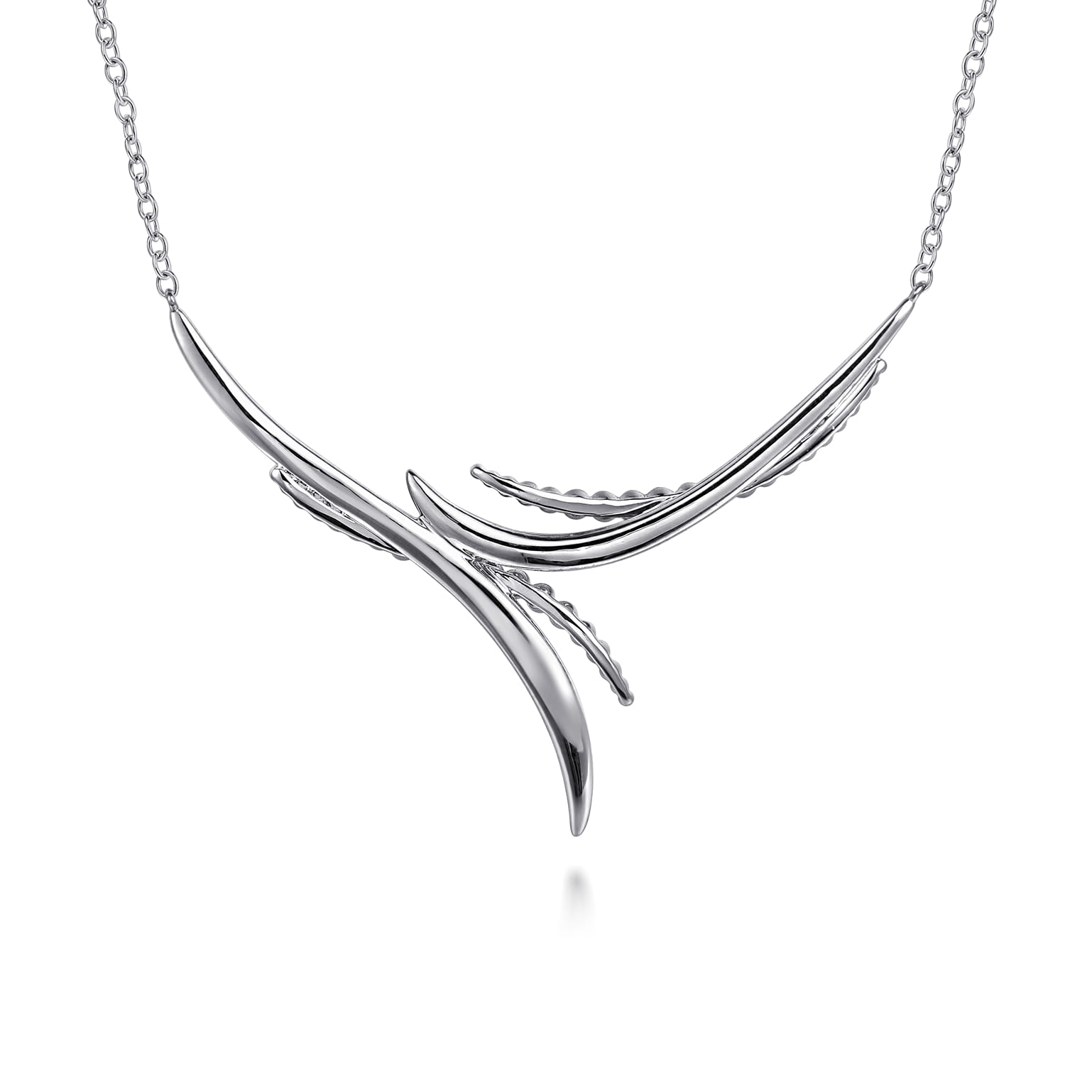 and Bujukan Bypass Necklace in 14K Yellow Gold, photograph 5