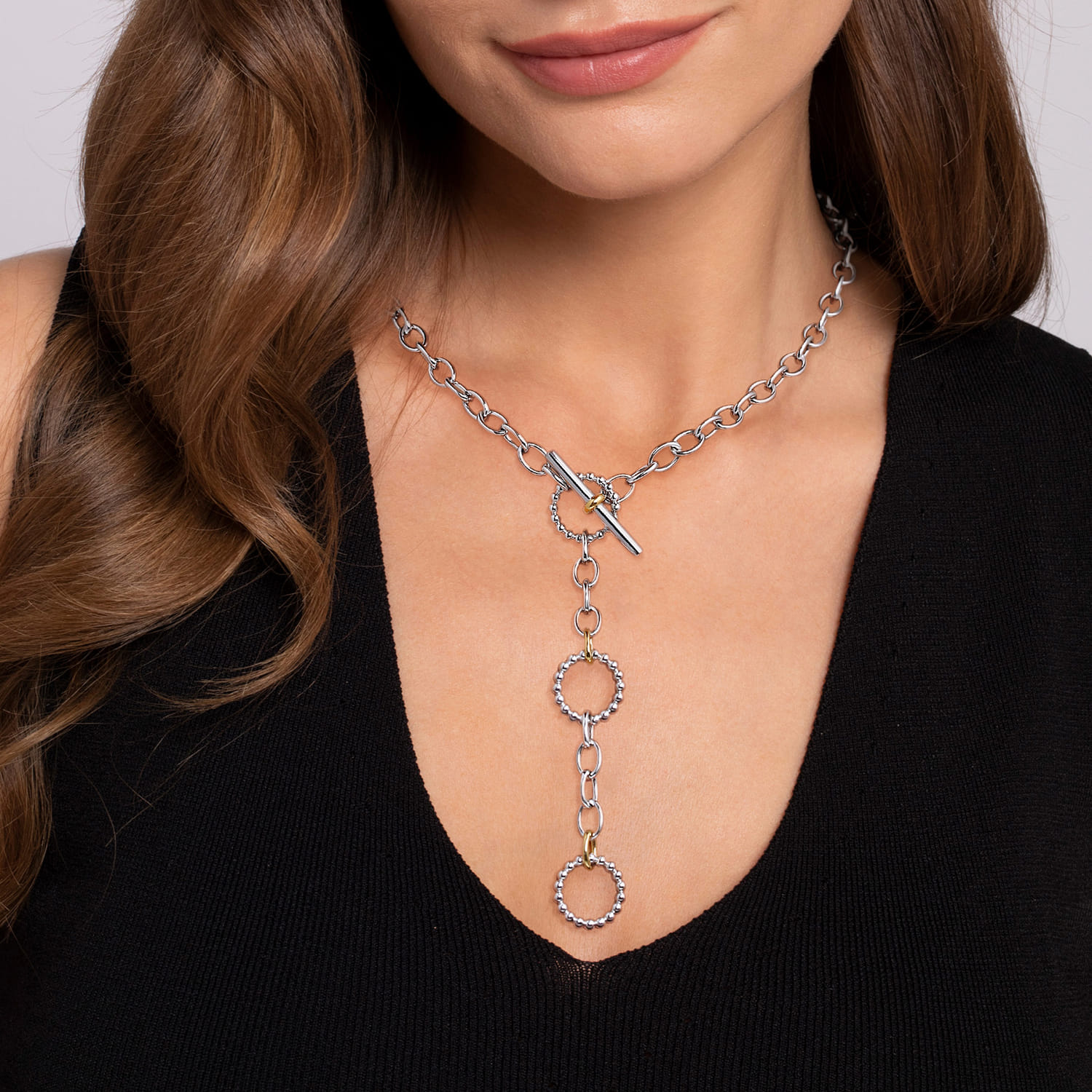 and Bujukan Link Necklace in 14K Yellow Gold, photograph 3