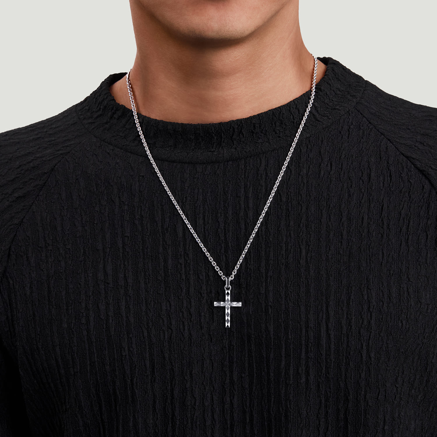 22 Inch Faceted Cross Pendant Necklace in Sterling Silver, photograph 4