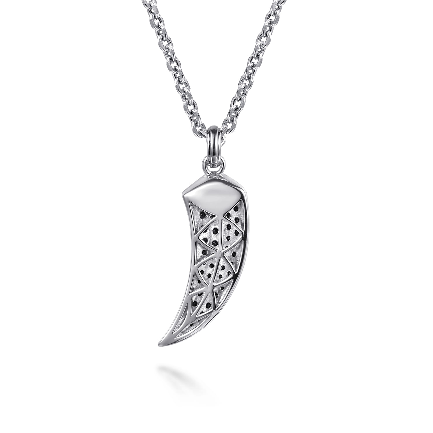 22 Inch Black Spinel Horn Pendant Necklace in Sterling Silver, photograph 2