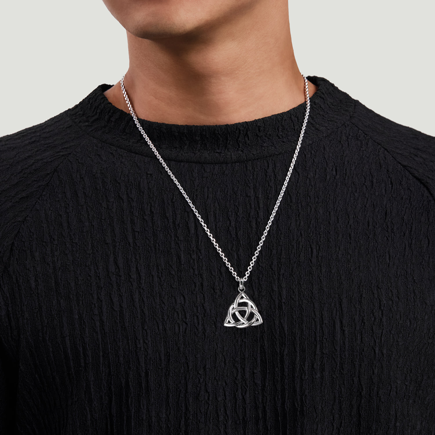 Celtic Knot Pendant in Sterling Silver, photograph 4