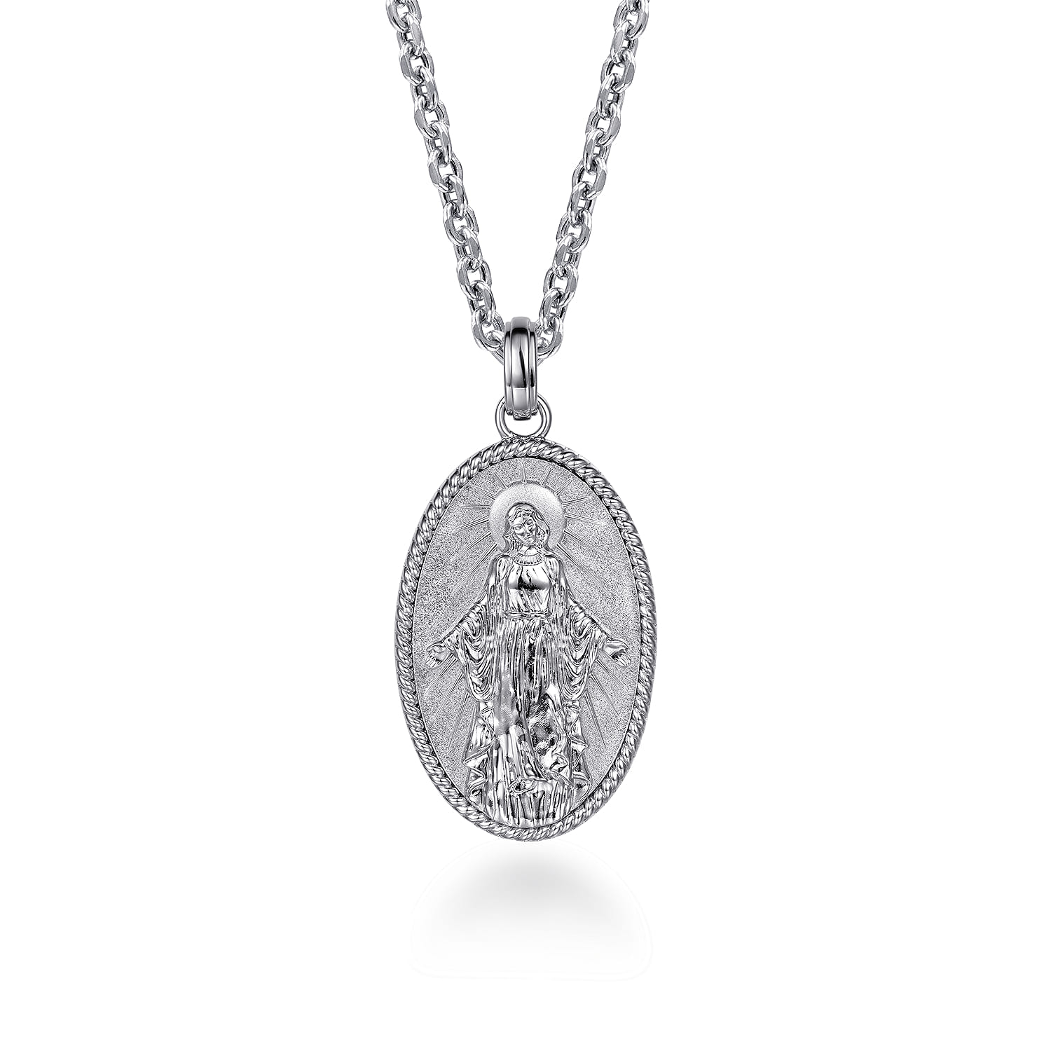 Virgin Mary Pendant with Twisted Rope Frame in Sterling Silver, photograph 3