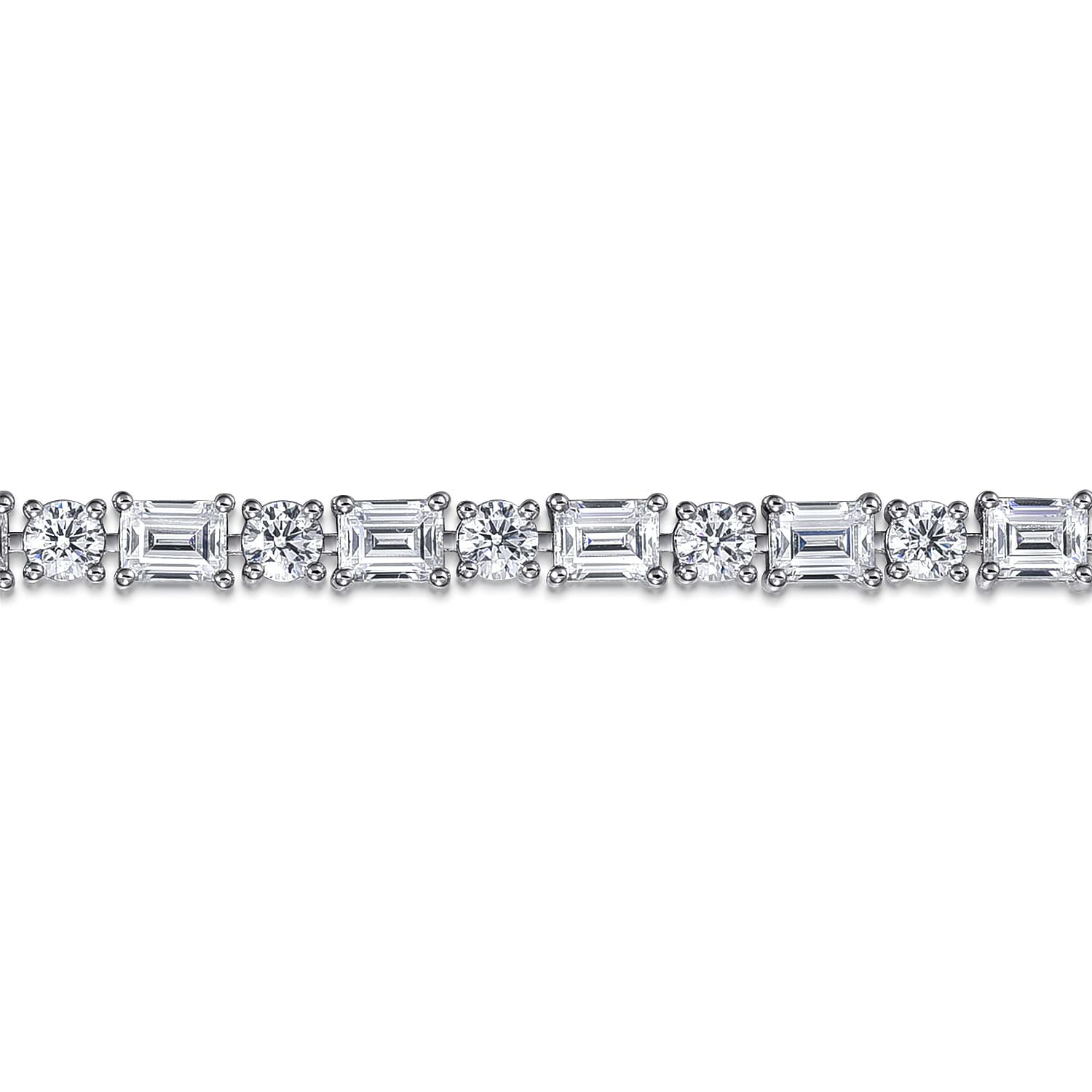 and Diamond Tennis Bracelet in 18K White Gold, photograph 2