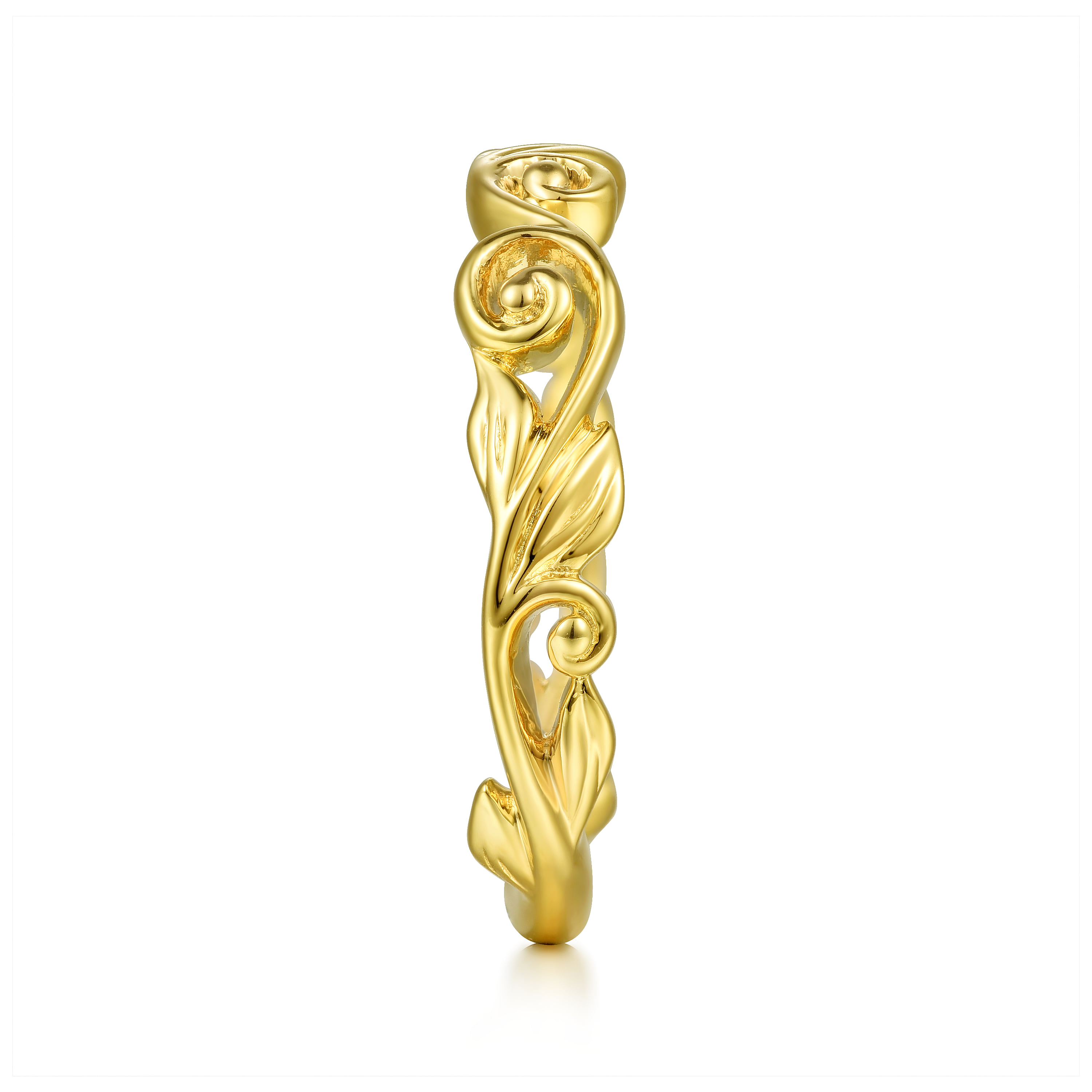 Diamond Matching Wedding Band in 14K Yellow Gold, photograph 5