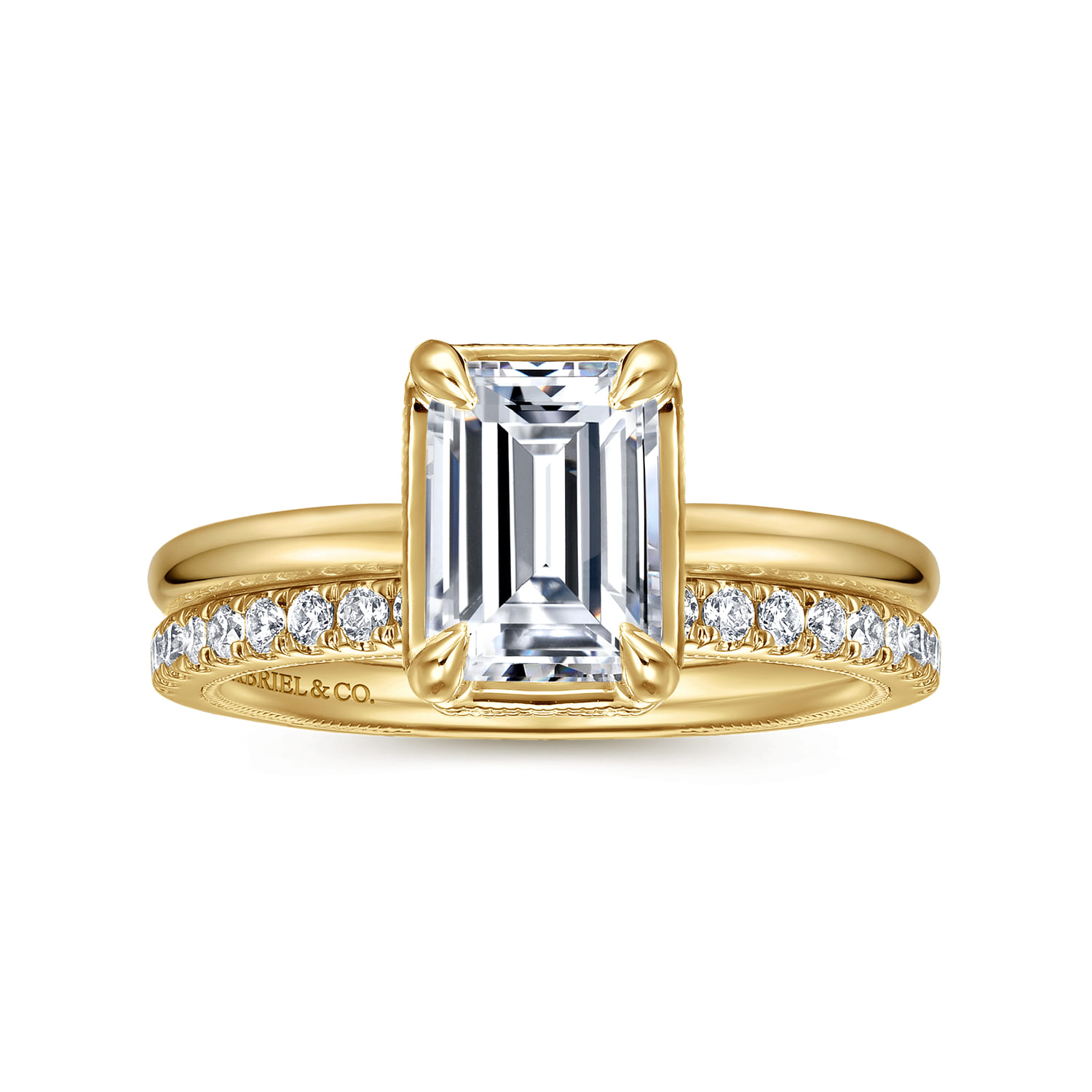Diamond Wedding Band in 14K Yellow Gold, photograph 4
