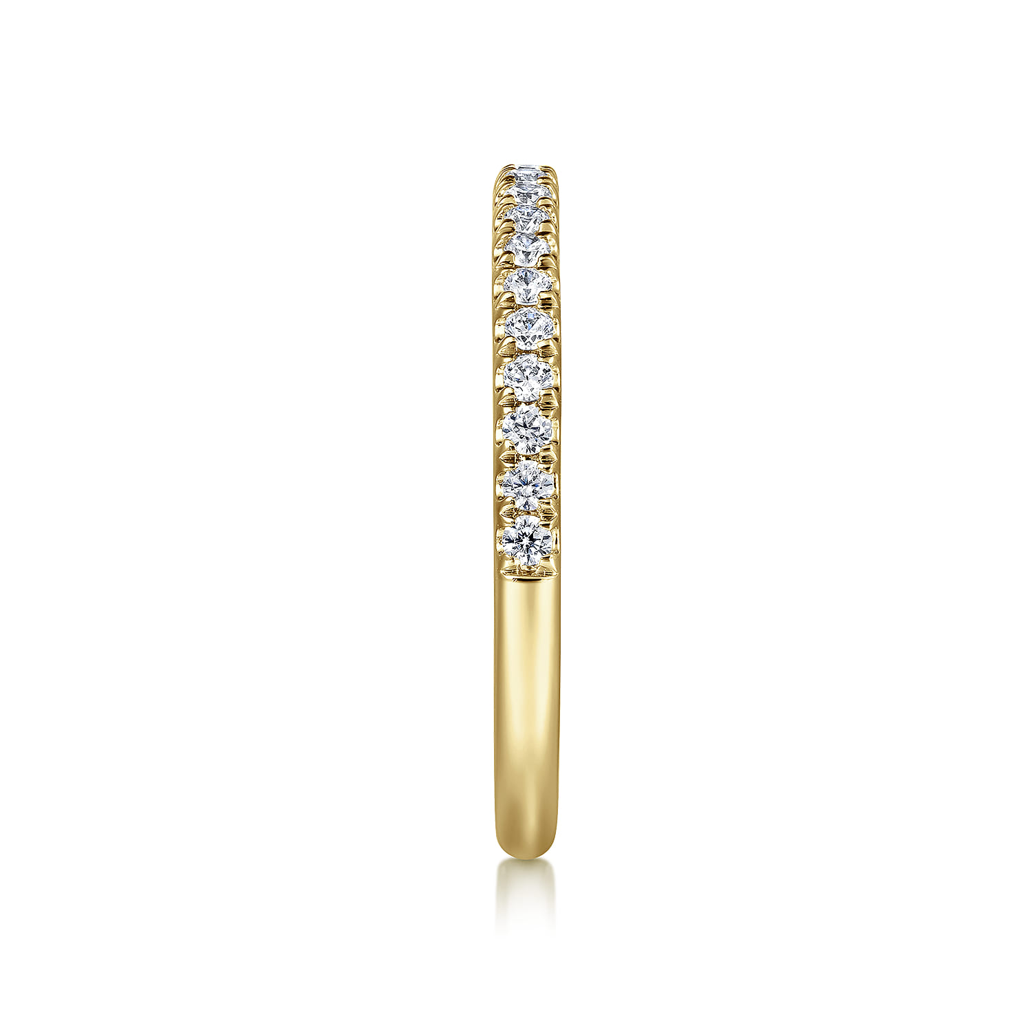 Diamond Wedding Band in 14K Yellow Gold, photograph 5
