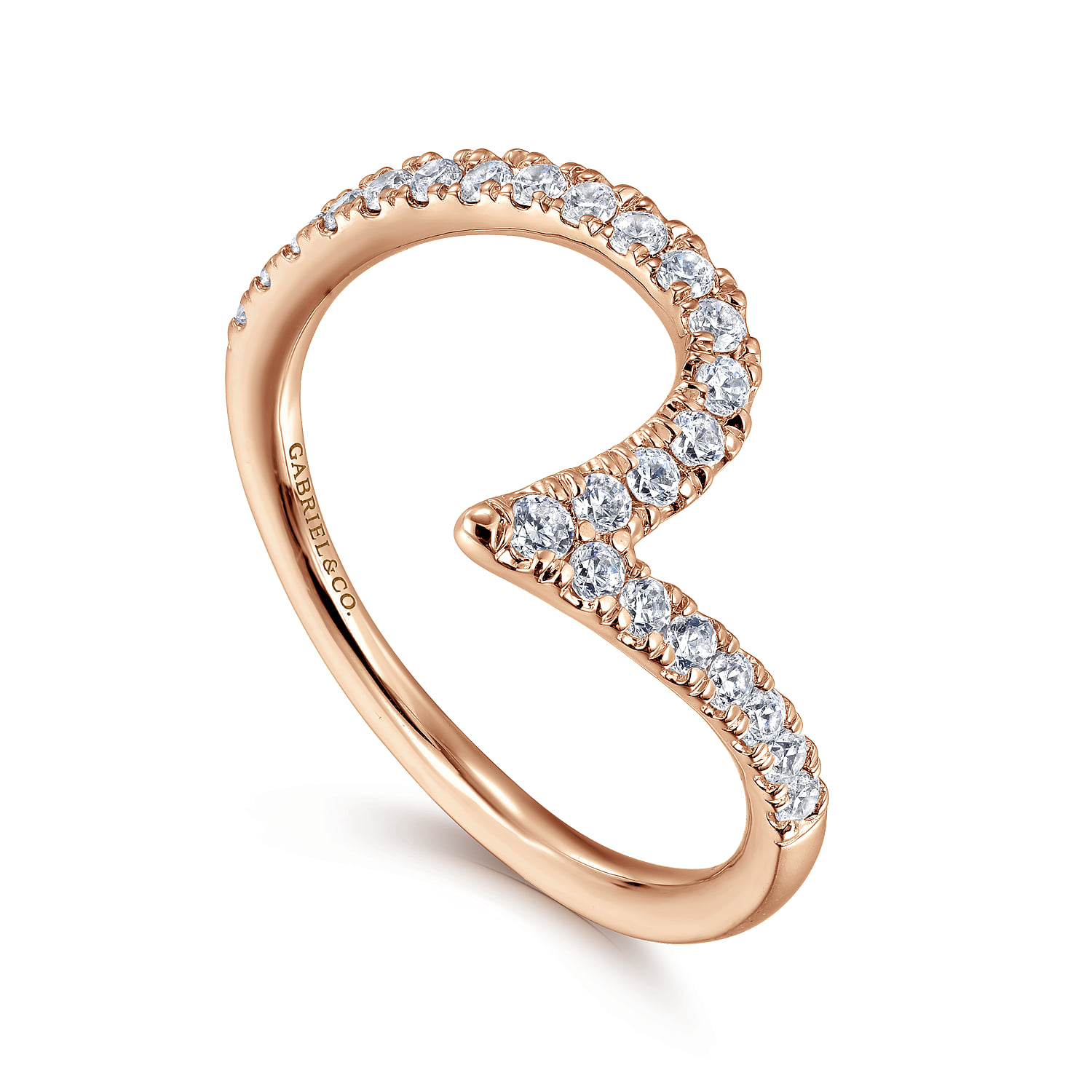 Diamond Wedding Band in 14K Rose Gold, photograph 3