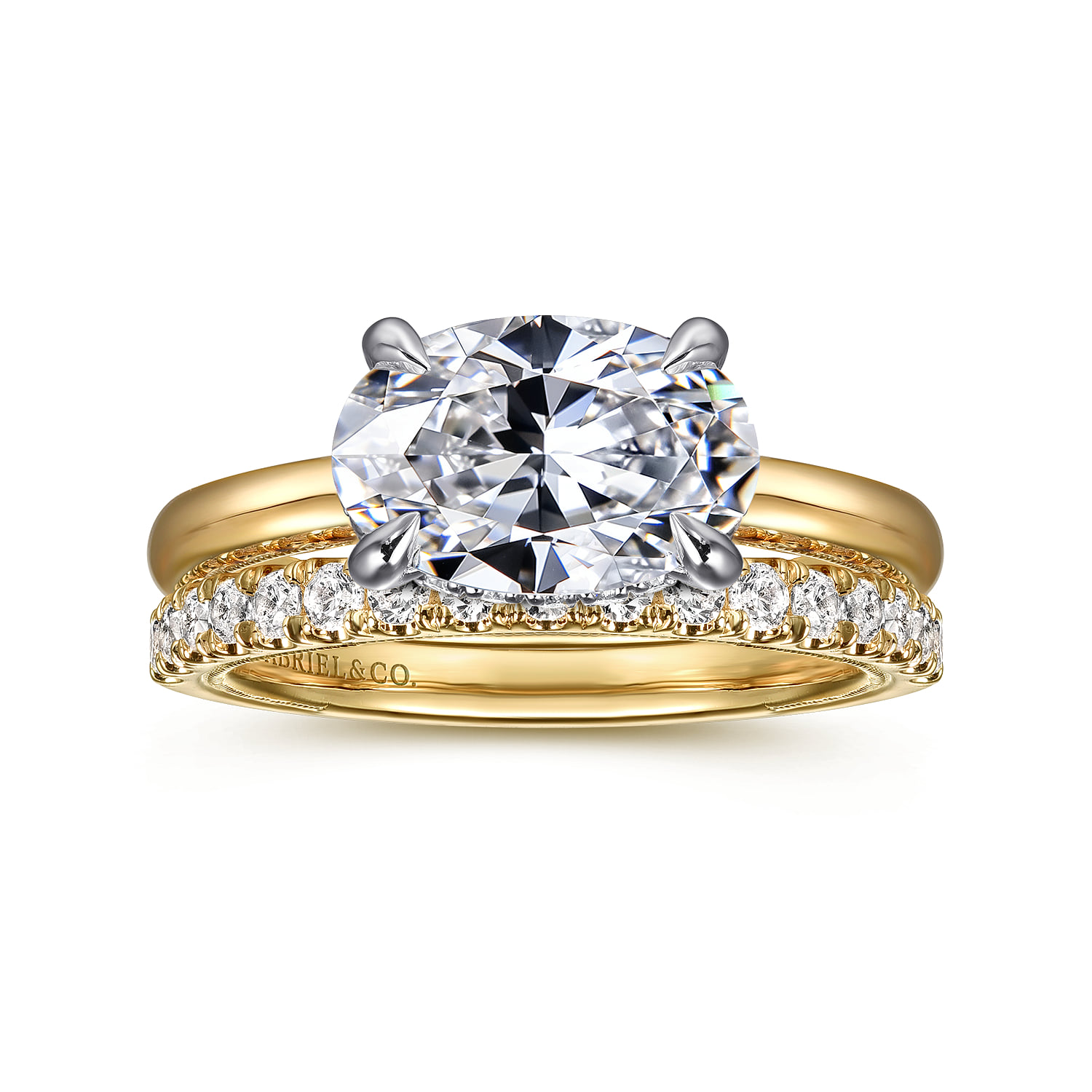 Diamond Wedding Band in 14K Yellow Gold, photograph 4