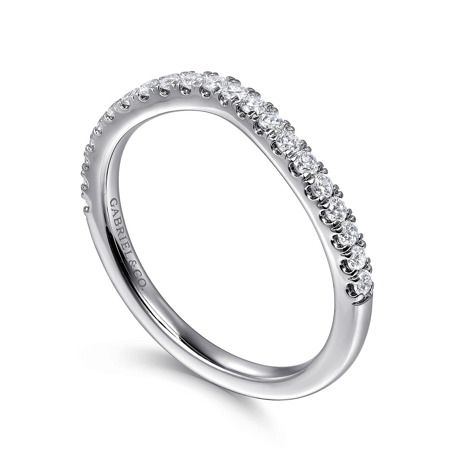 Diamond Wedding Band in 14K White Gold, photograph 3
