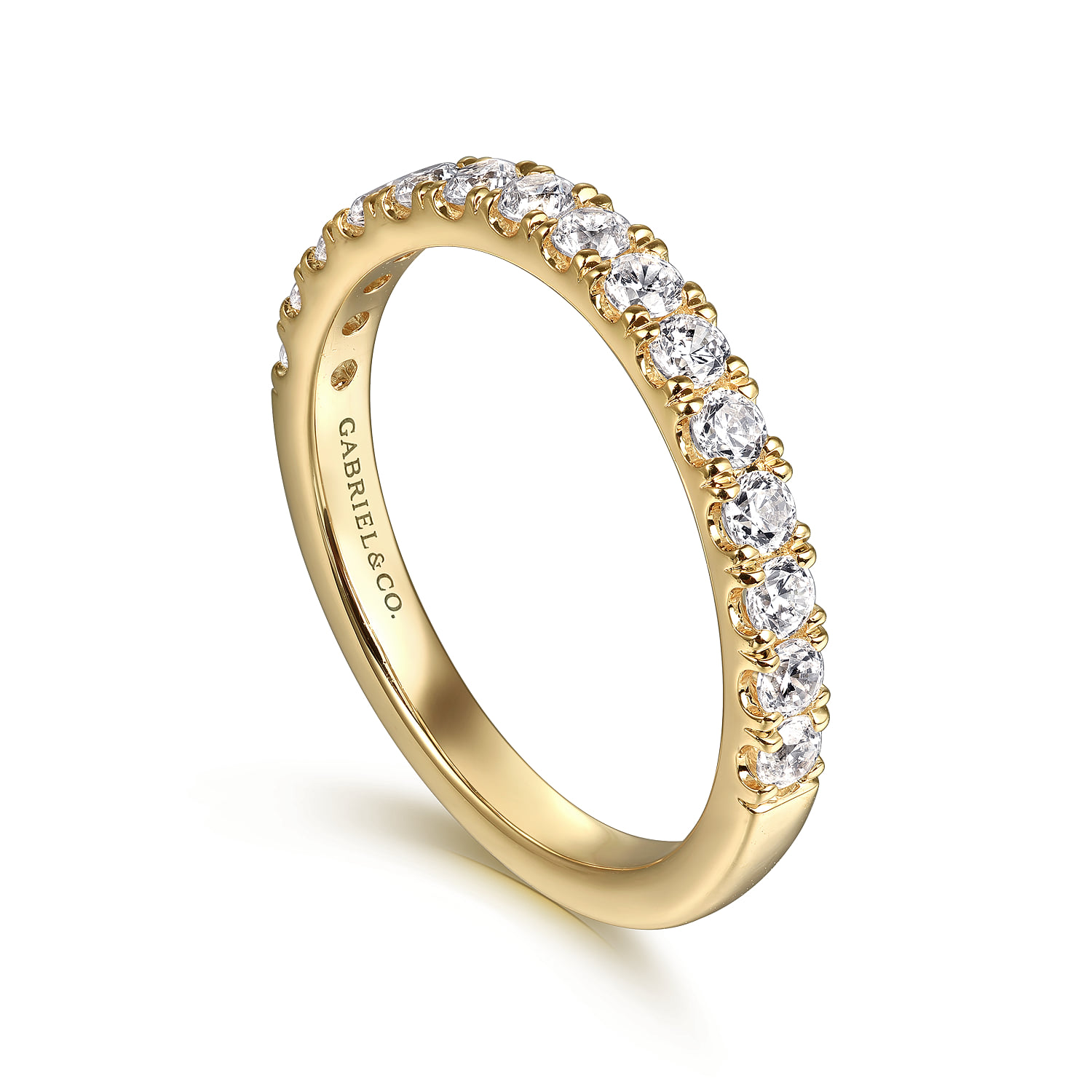 Diamond Wedding Band in 14K Yellow Gold, photograph 3