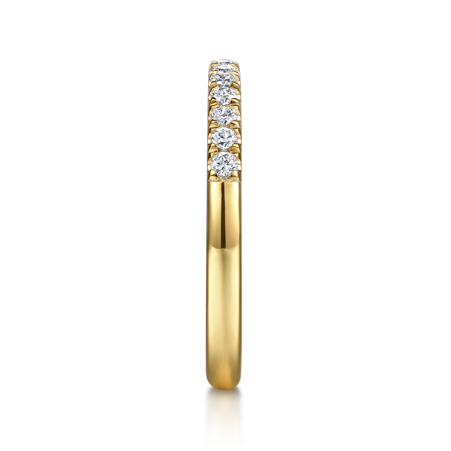Diamond Wedding Band in 14K Yellow Gold, photograph 4