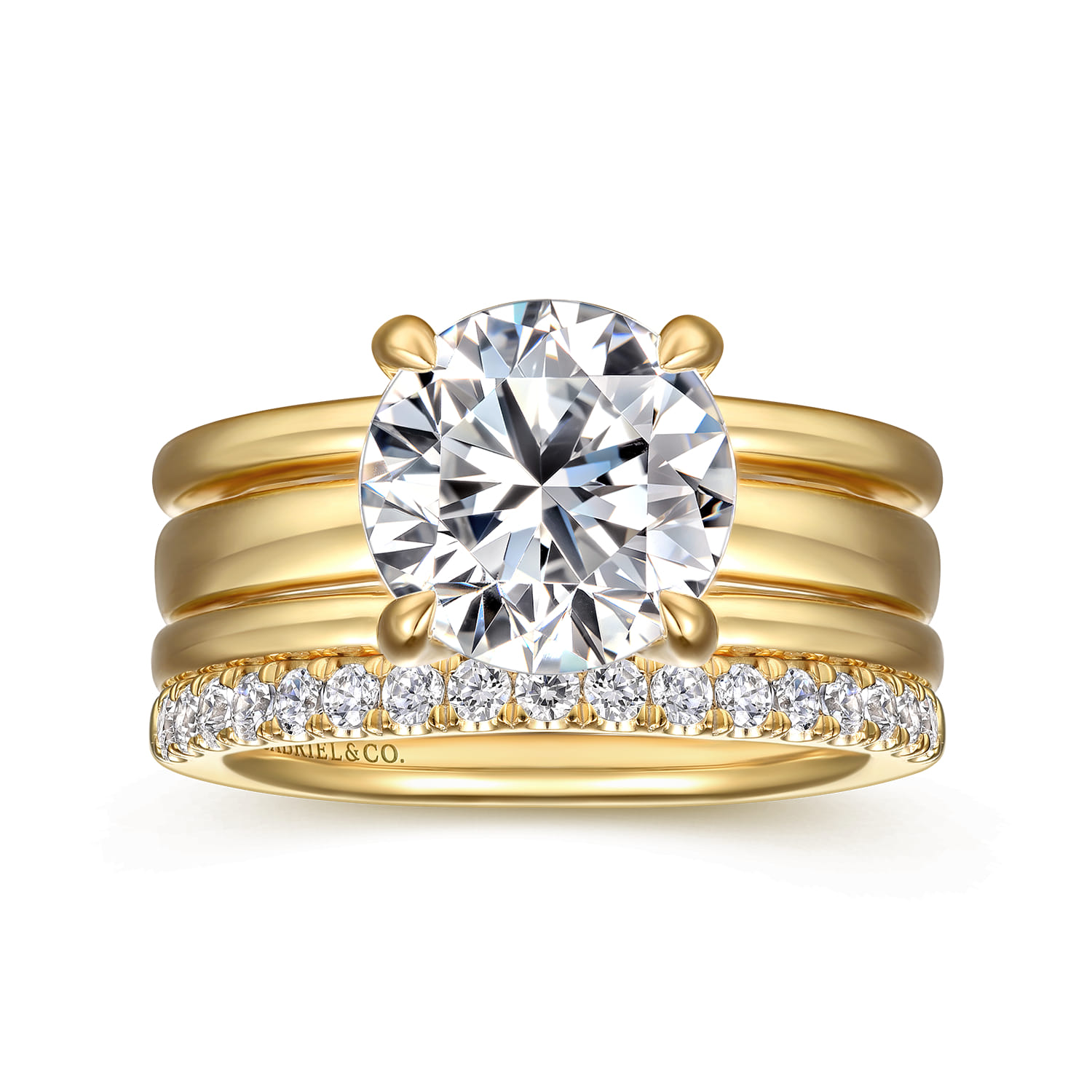 Diamond Wedding Band in 14K Yellow Gold, photograph 4