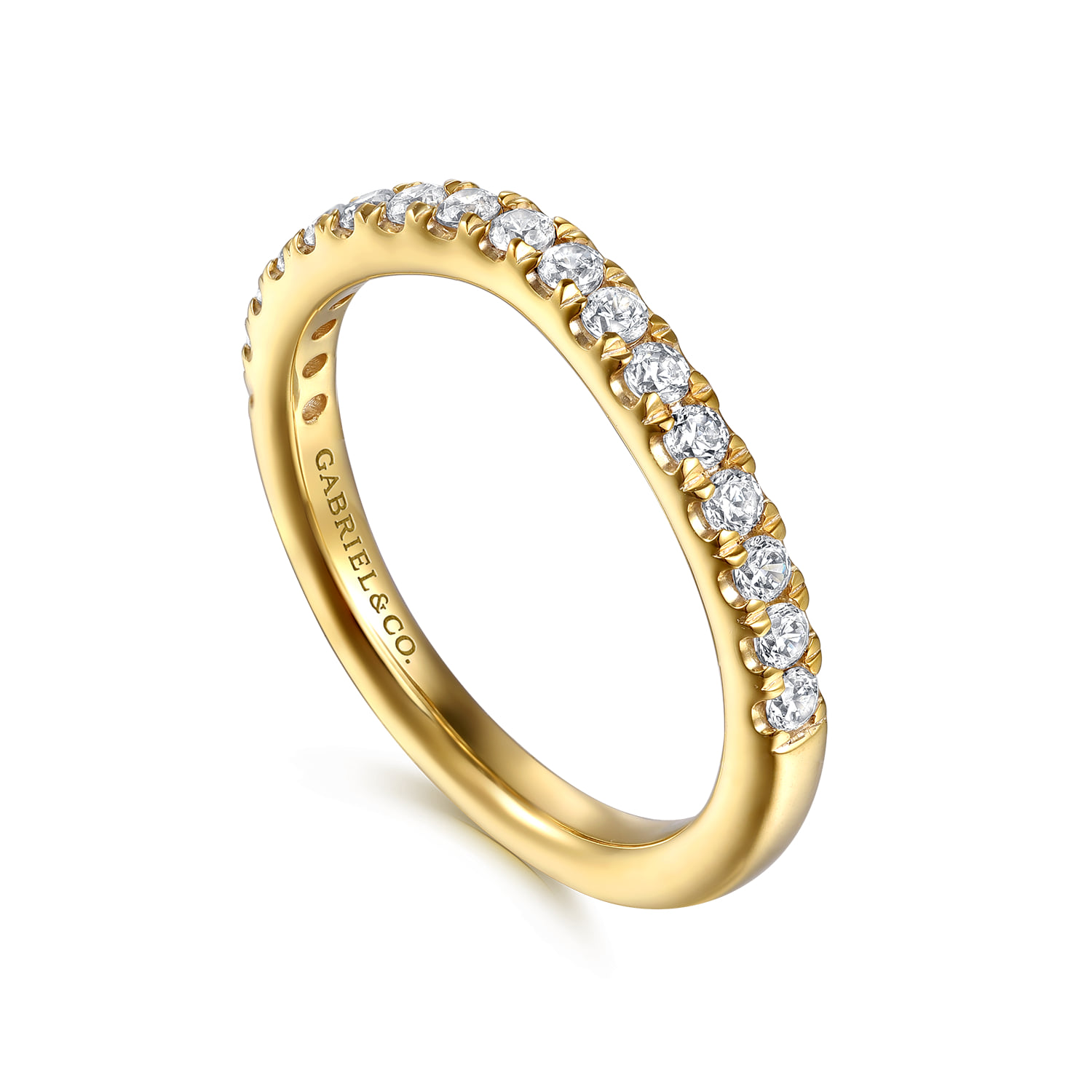Diamond Wedding Band in 14K Yellow Gold, photograph 3