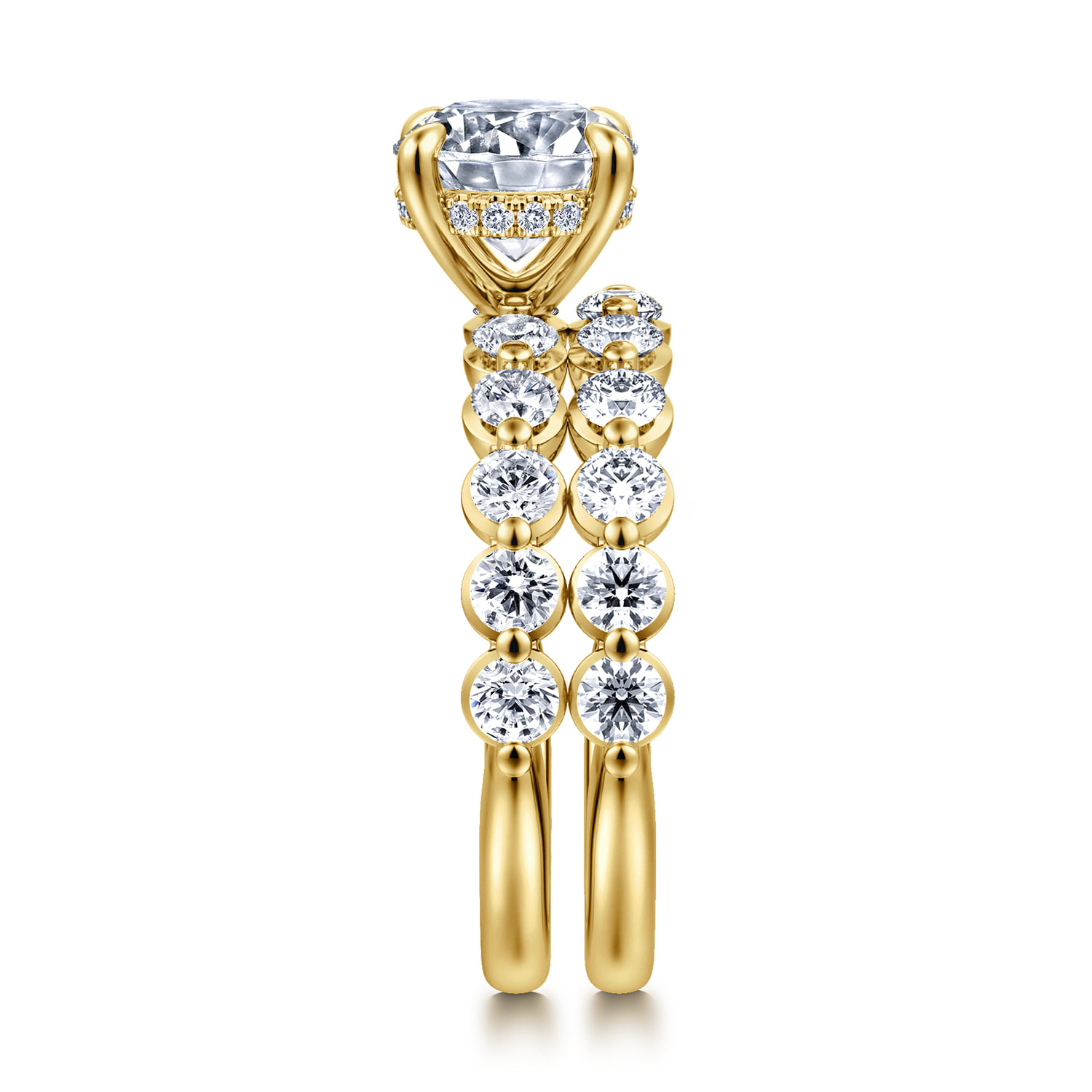 Diamond Wedding Band in 14K Yellow Gold, photograph 5