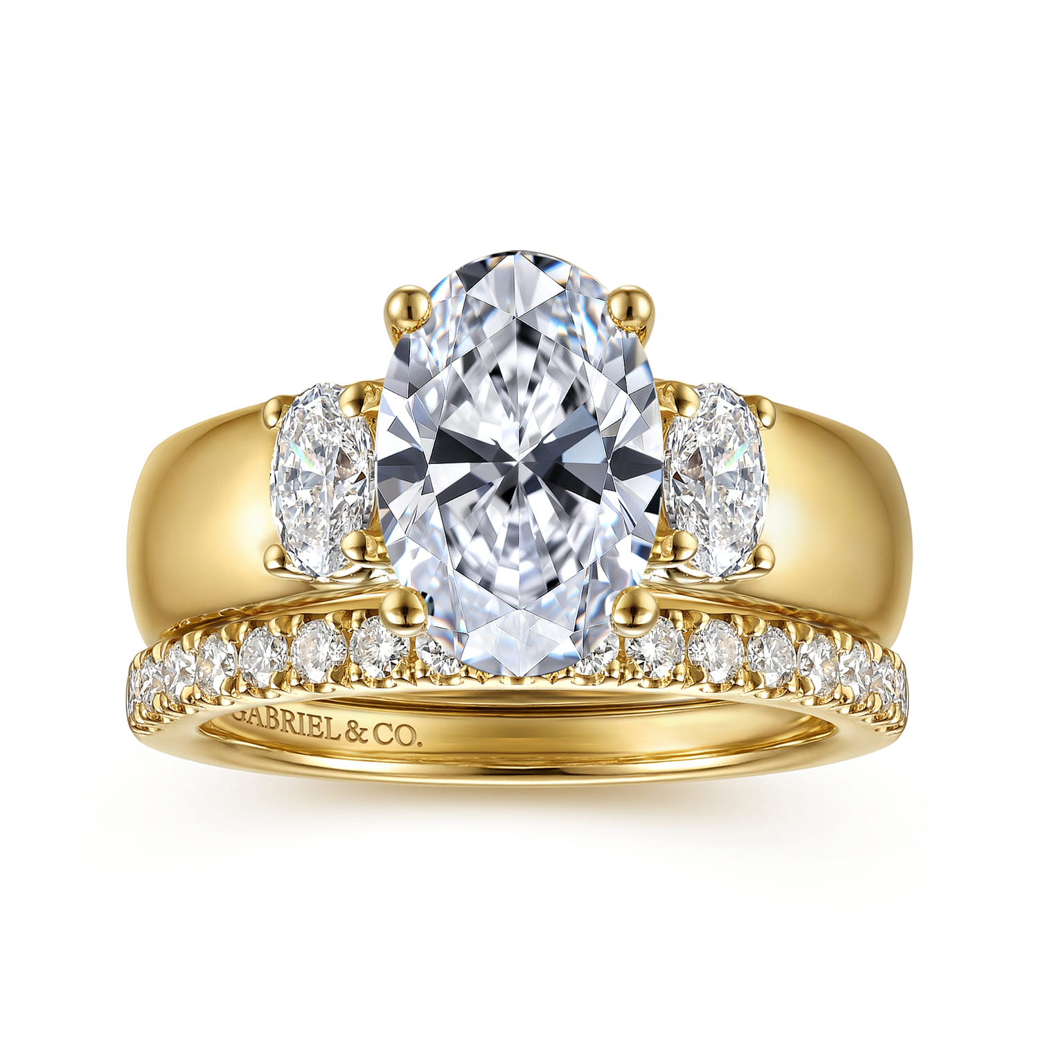 Vintage Inspired Diamond Matching Wedding Band in 14K Yellow Gold, photograph 4