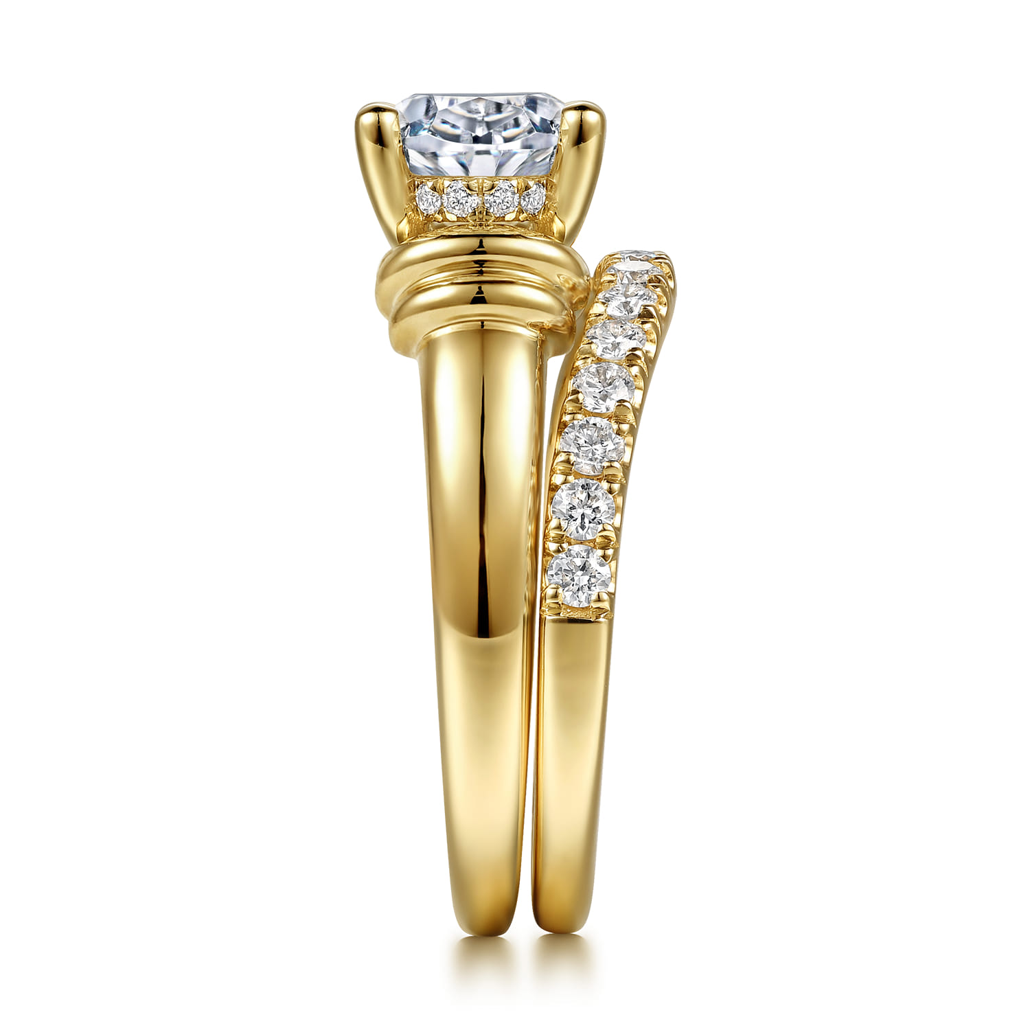 Diamond Matching Wedding Band in 14K Yellow Gold, photograph 5