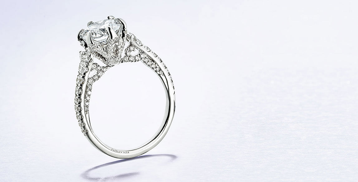 AMAVIDA Bridal Collection