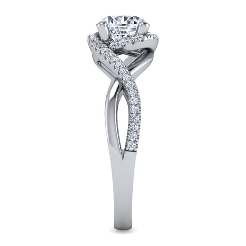  Platinum Round Halo Diamond Engagement Ring