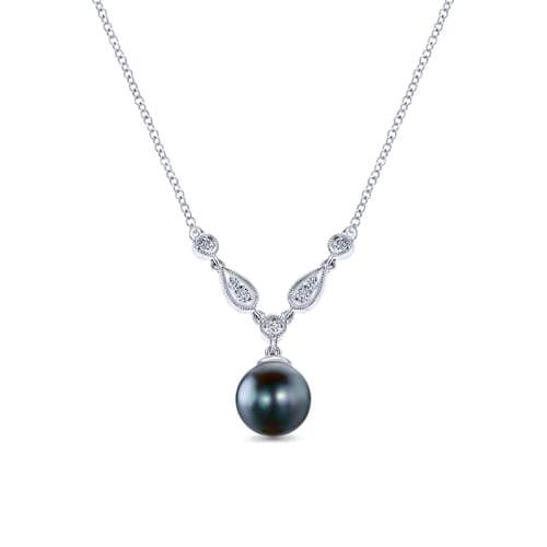 14K White Gold  Fashion Necklace