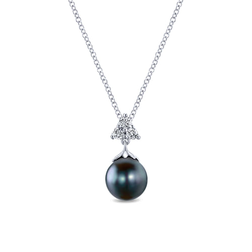 14K White Gold  Fashion Necklace