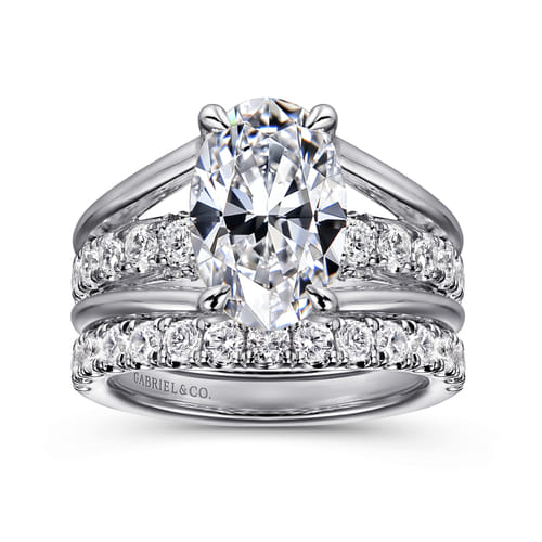 14K White Gold  Split Shank Oval Diamond Engagement Ring
