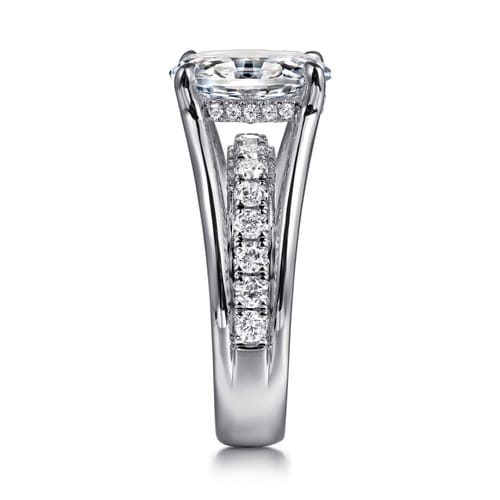14K White Gold  Split Shank Oval Diamond Engagement Ring