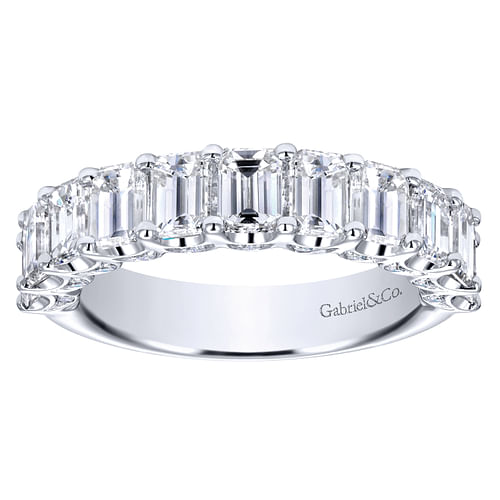 14K White Gold 11 Stone Prong Set Emerald Cut and Round Diamond Anniversary Band