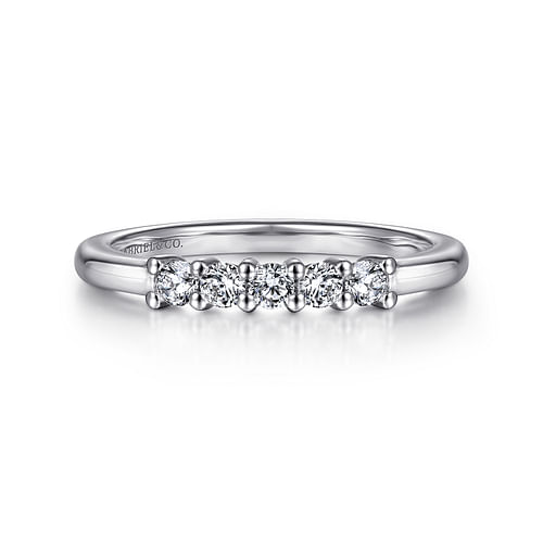 14K White Gold 5 Stone Shared Prong Diamond Anniversary Band