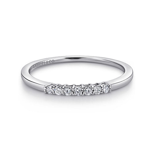 14K White Gold 7 Stone Shared Prong Set Diamond Wedding Band