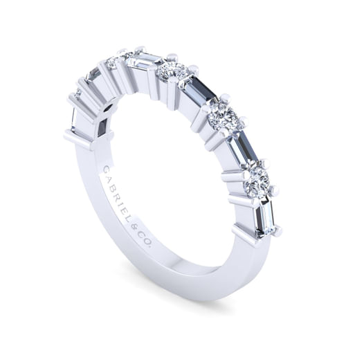 14K White Gold Baguette and Round 11 Stone Diamond Anniversary Band