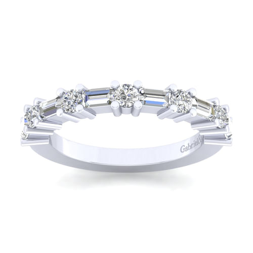 14K White Gold Baguette and Round 11 Stone Diamond Anniversary Band