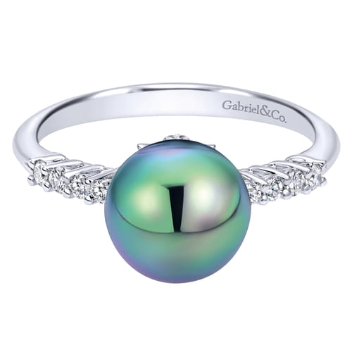 14K White Gold Black Pearl and Diamond Ring