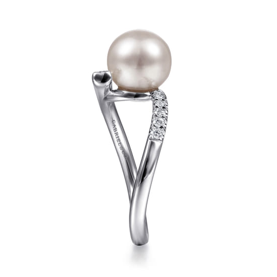 14K White Gold Bypass Pearl and Diamond Ring angle 4