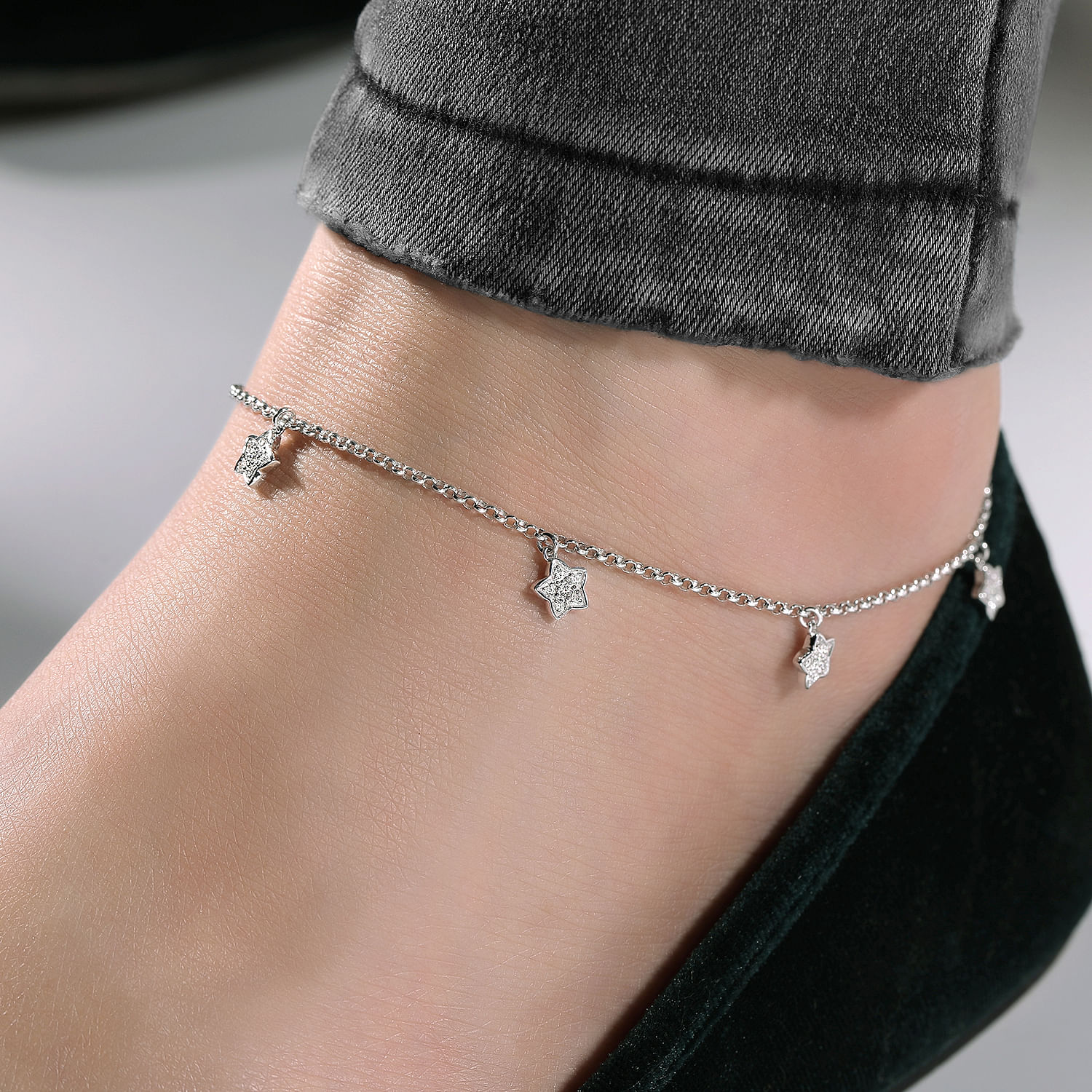14K White Gold Chain Ankle Bracelet with White Gold Diamond Star Charms