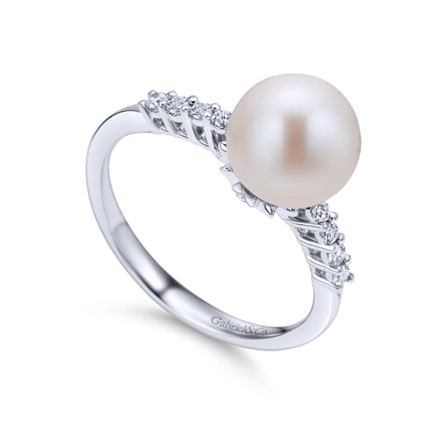14K White Gold Classic Cultured Pearl and Diamond Ring 14K White Gold Classic Cultured Pearl and Diamond Ring