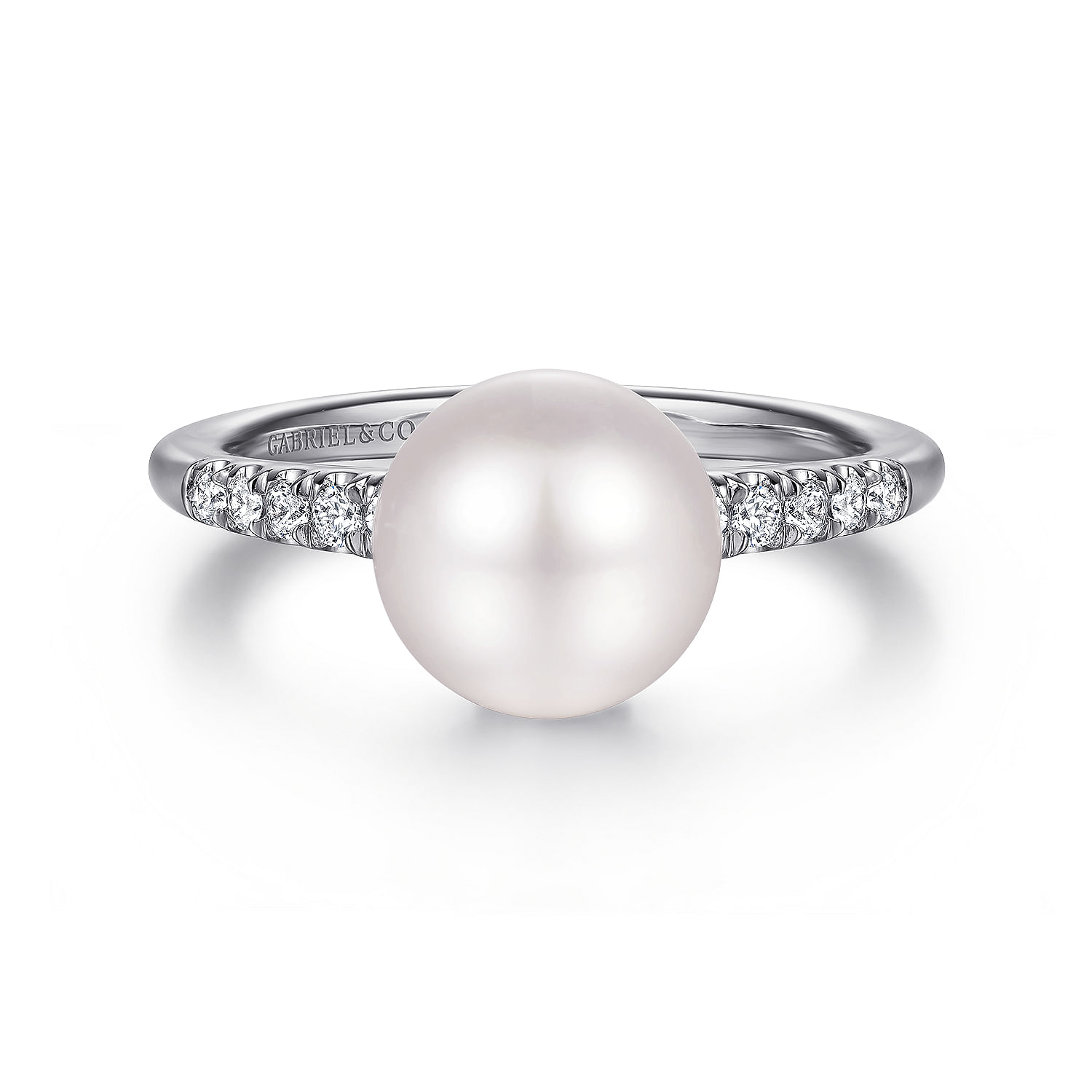14K White Gold Classic Cultured Pearl and Graduate Diamond Ring