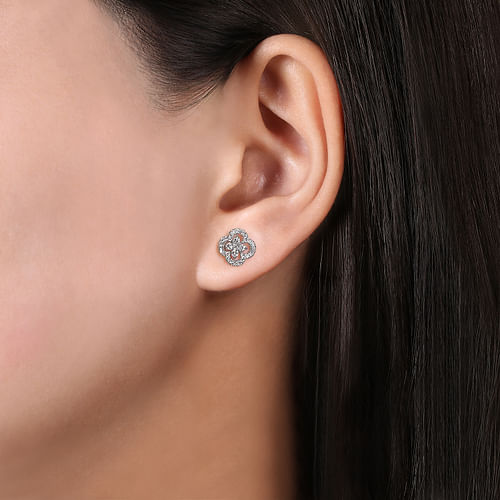 14K White Gold Clover Cutout Diamond Stud Earrings