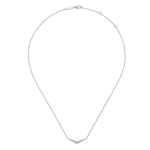 14K White Gold Curved Diamond Bar Necklace