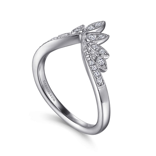 14K White Gold Curved Filigree Diamond Ring