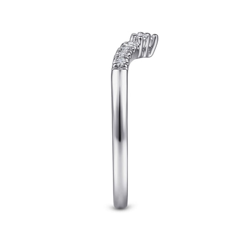 14K White Gold Curved V Diamond Wedding Band