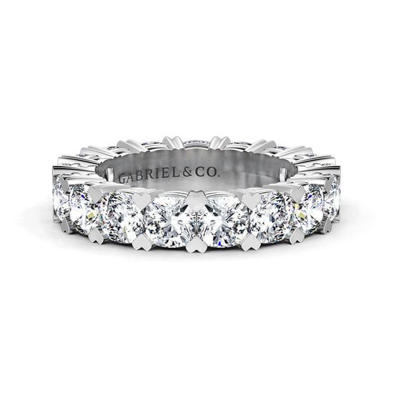 Gabriel - 14K White Gold Cushion Cut Diamond Eternity Band with Heart Prongs