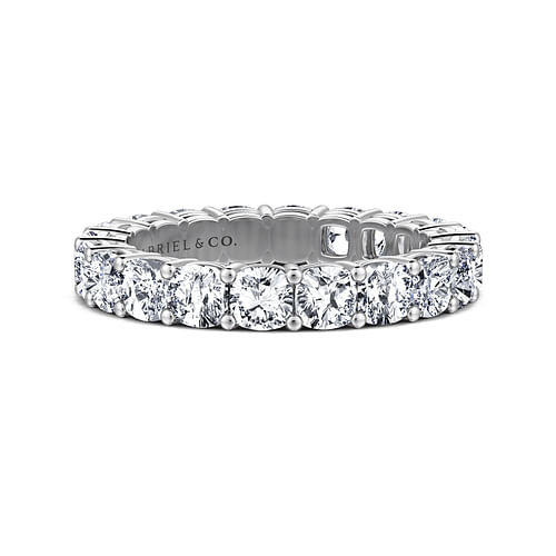 14K White Gold Cushion Cut Shared Prong Diamond Eternity Band