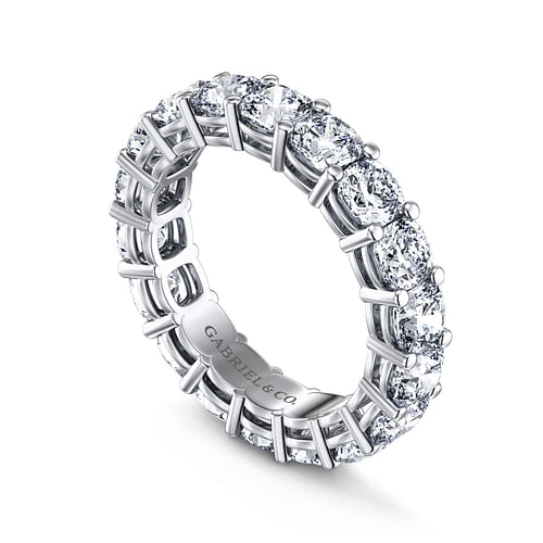 14K White Gold Cushion Cut Shared Prong Diamond Eternity Band