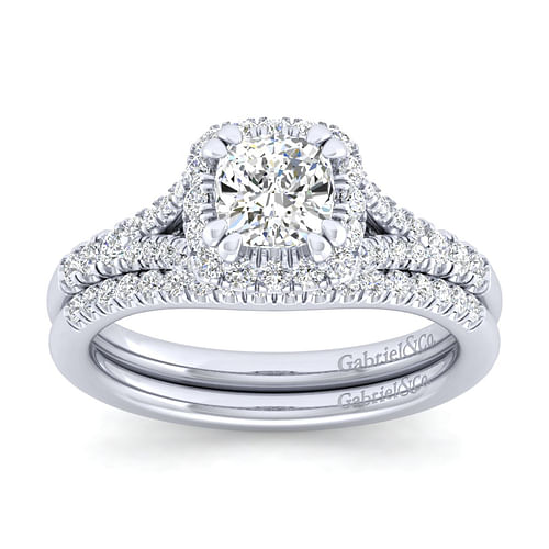 14K White Gold Cushion Halo Diamond Engagement Ring