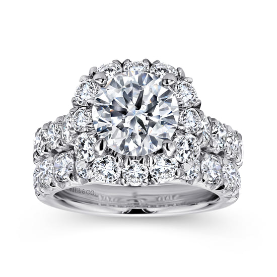 14K White Gold Cushion Halo Round Diamond Engagement Ring angle 4